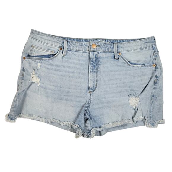Universal Thread Size 16 33 Light Wash Blue Jean Shorts - Picture 1 of 4